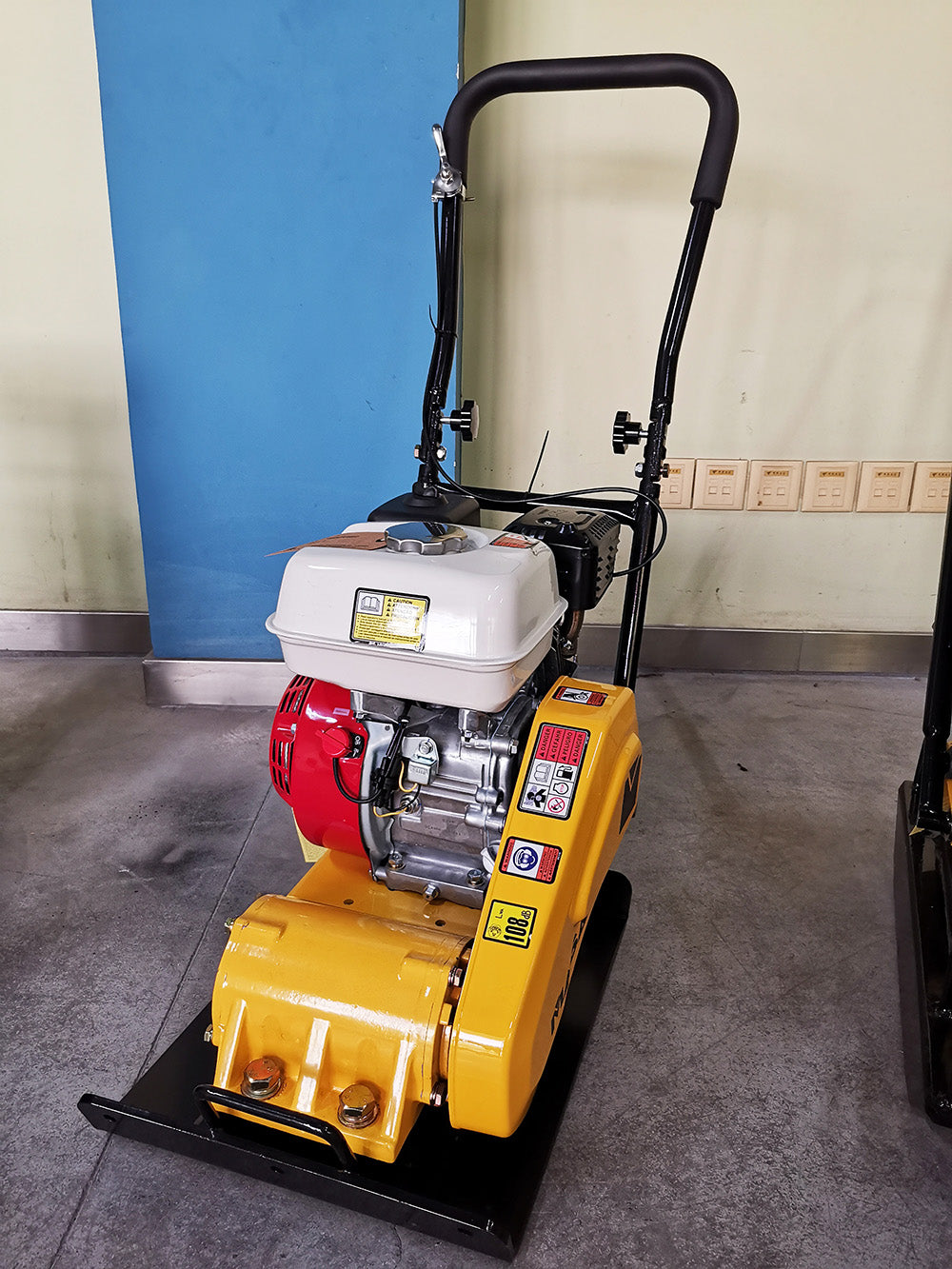 Forward Plate Compactor MS60